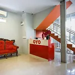 Oyo 3167 Andra Hotel