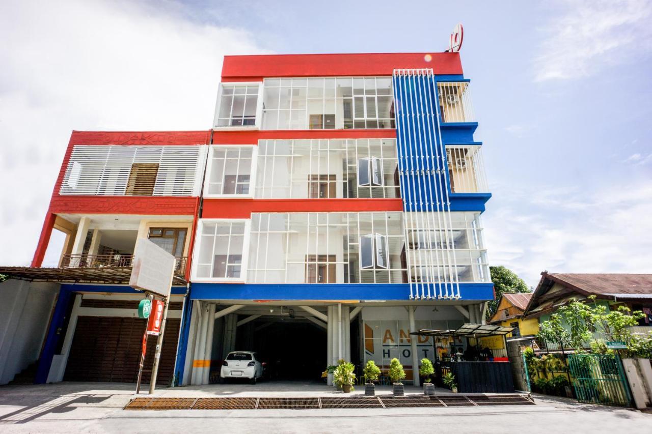 Oyo 3167 Andra Hotel Makassar